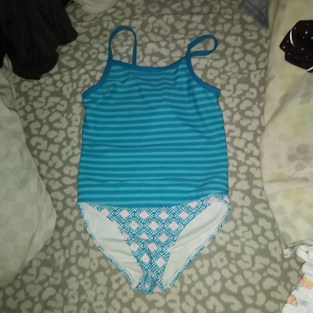 Children's clothes